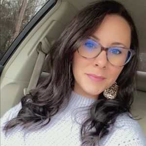 Meet your Posher, Tara